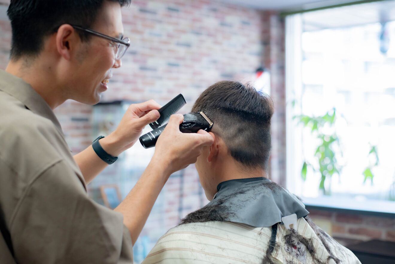 【理容室】クリッパーズ (埼玉・上尾)