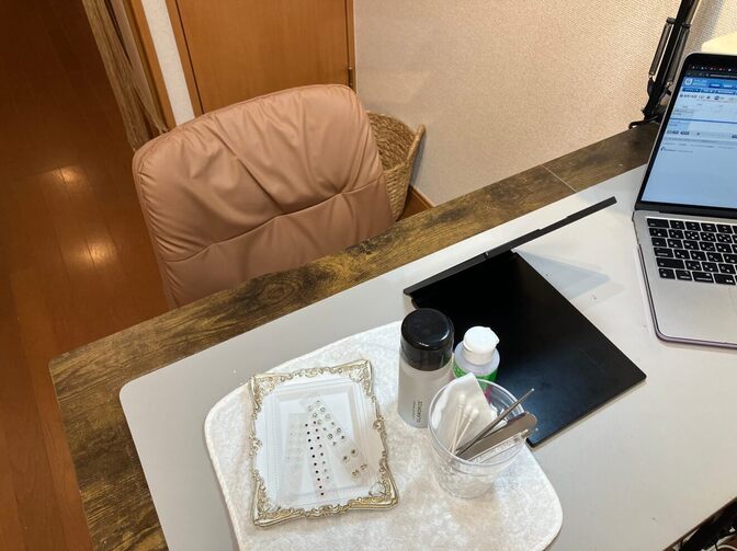 らしく　耳つぼジュエリー専門店