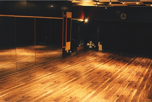 札幌ダンススタジオLoRe(ロア)