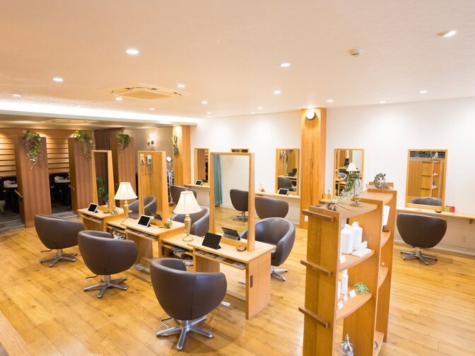ヘアーメイクポリッシュ東向日店