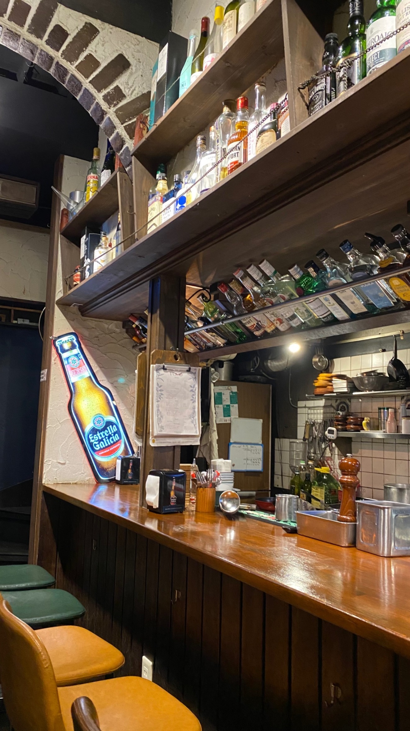 幕張スペインバル カラモンジョイ