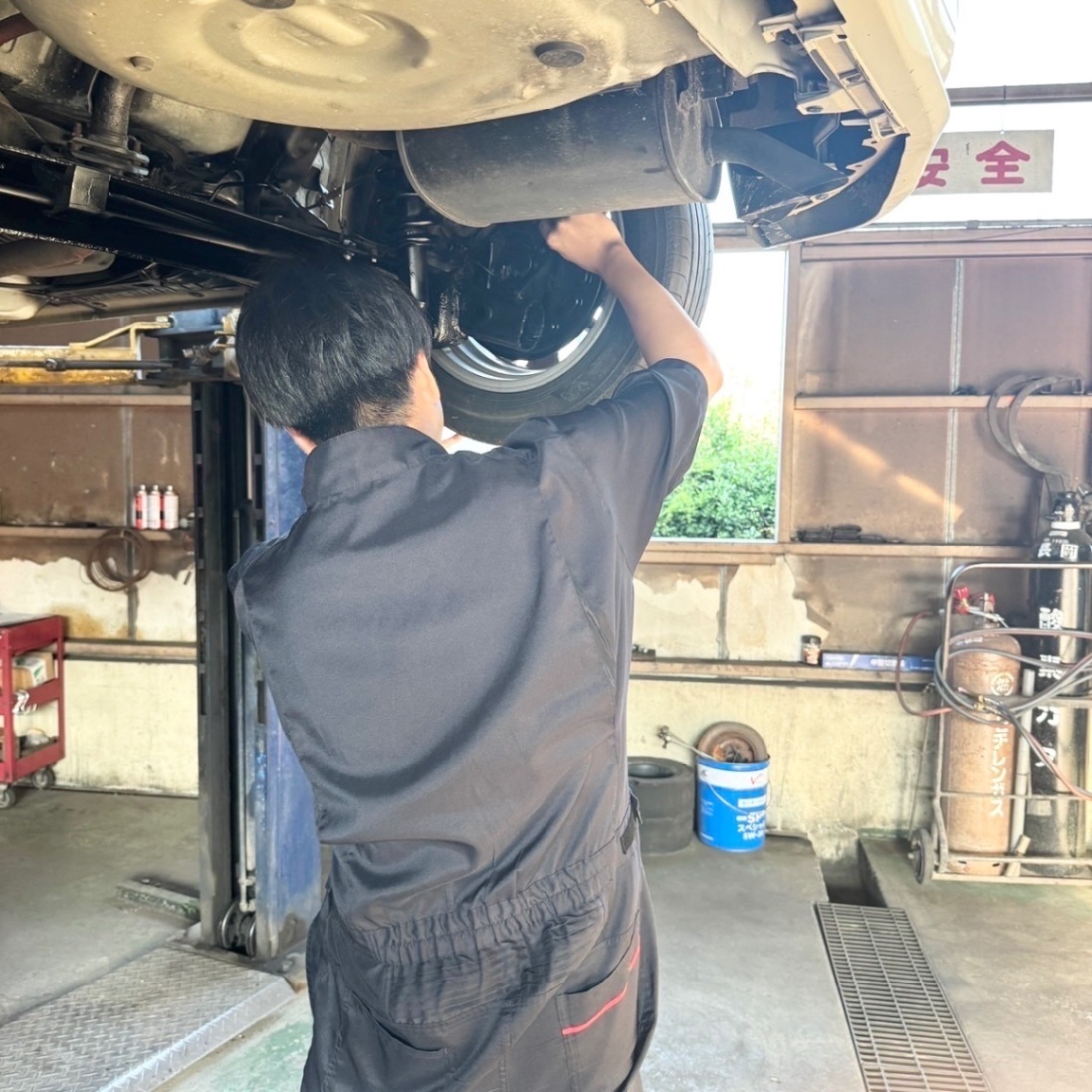 （株）樋口モータース 自動車整備工場