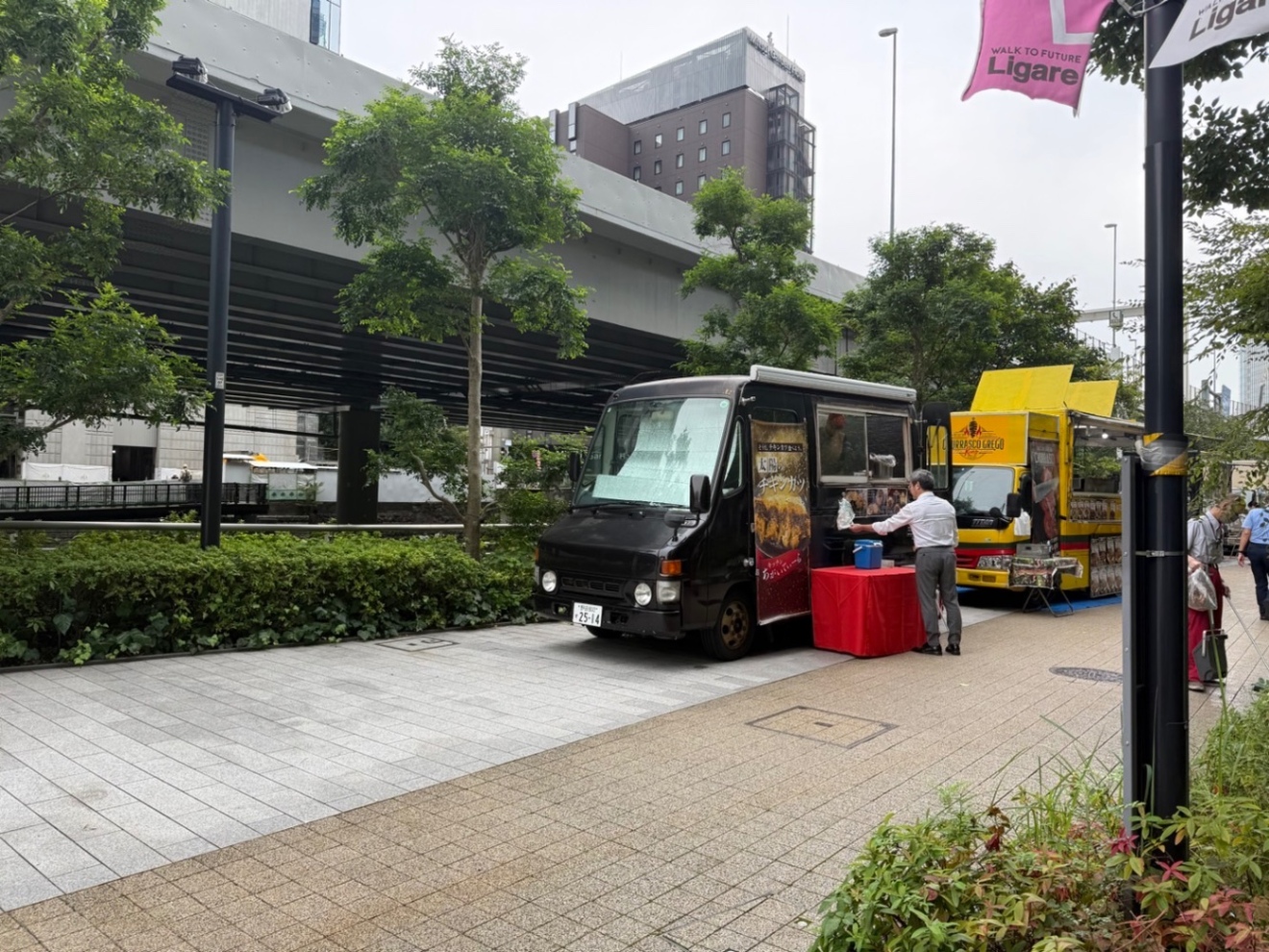 太陽のチキンカツ 大手町川端緑道FG