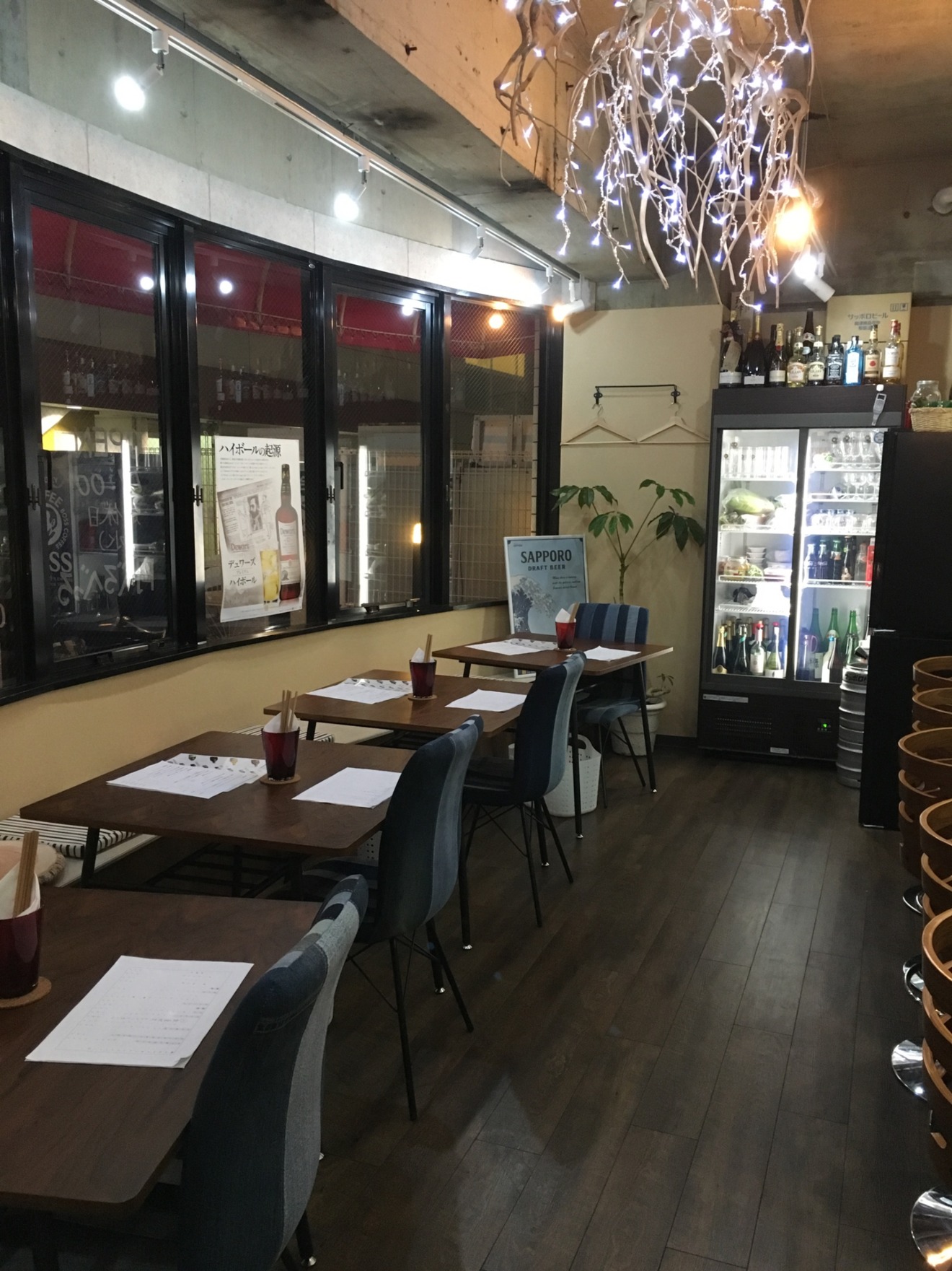 茨木市で日本酒とワイン　岡べろべっろ