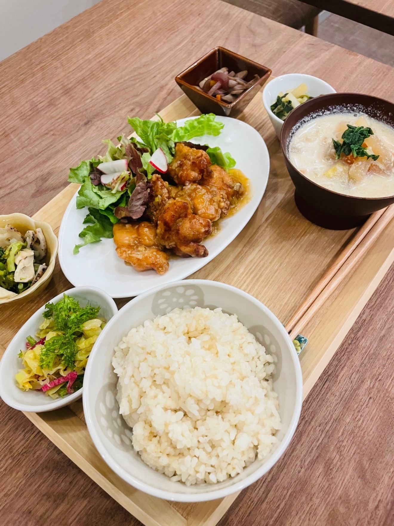 かなで食堂本店