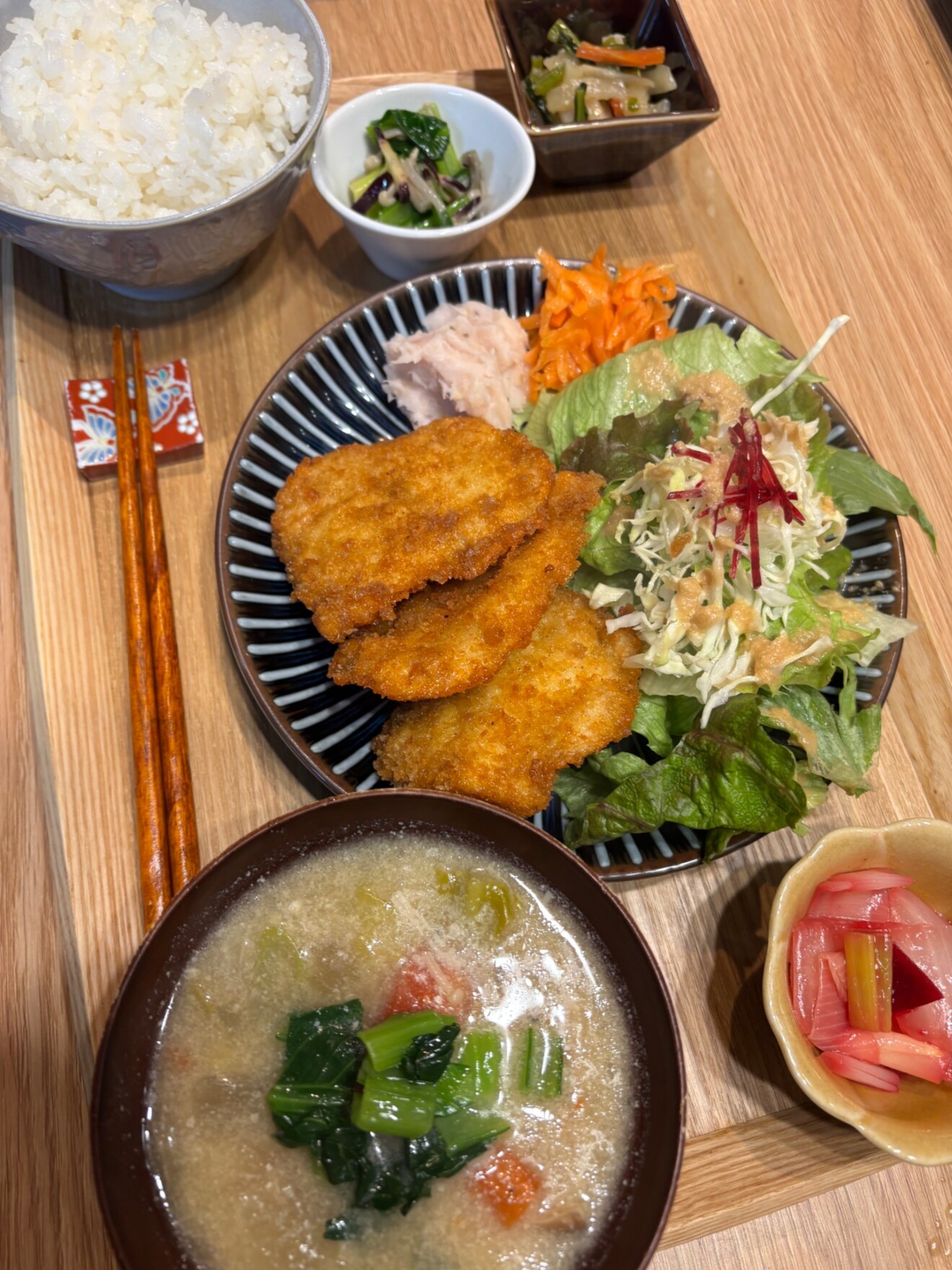 かなで食堂本店