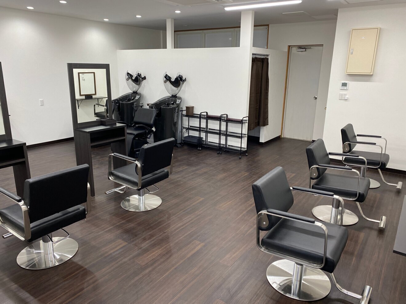 レイディバードカラーFG籠原店