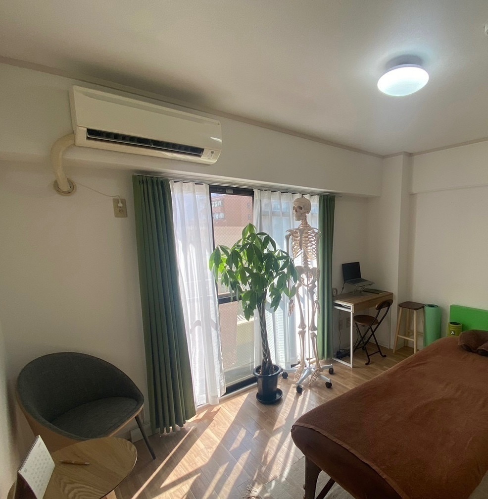 吹田市 江坂　『整体院 凛-Rin-』