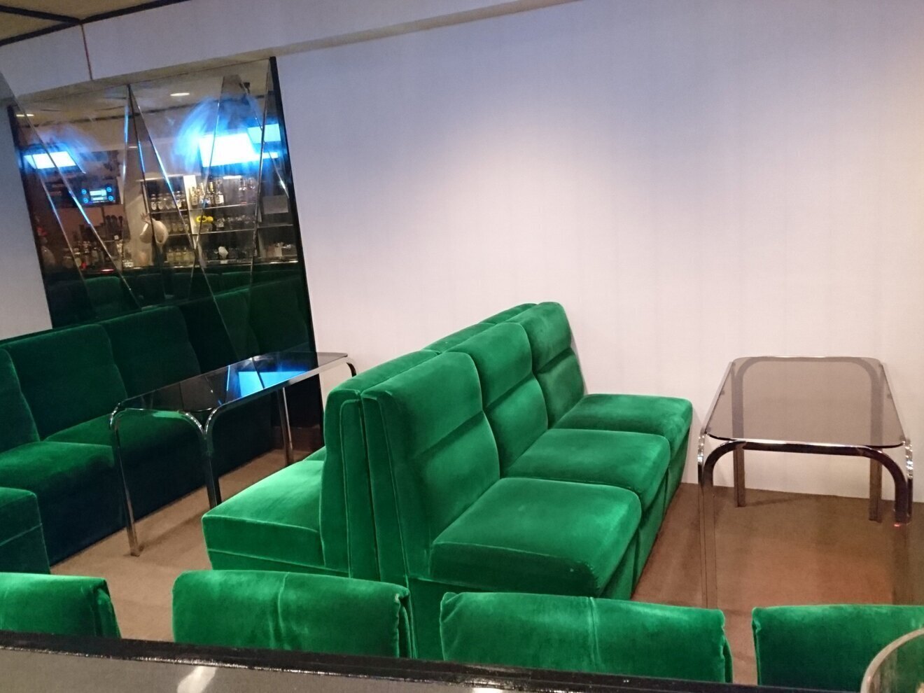 スナックLily-リリィ-