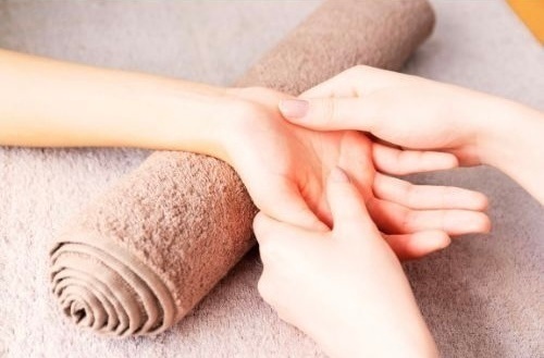 豊橋　女性のための体が軽く・楽になる整体