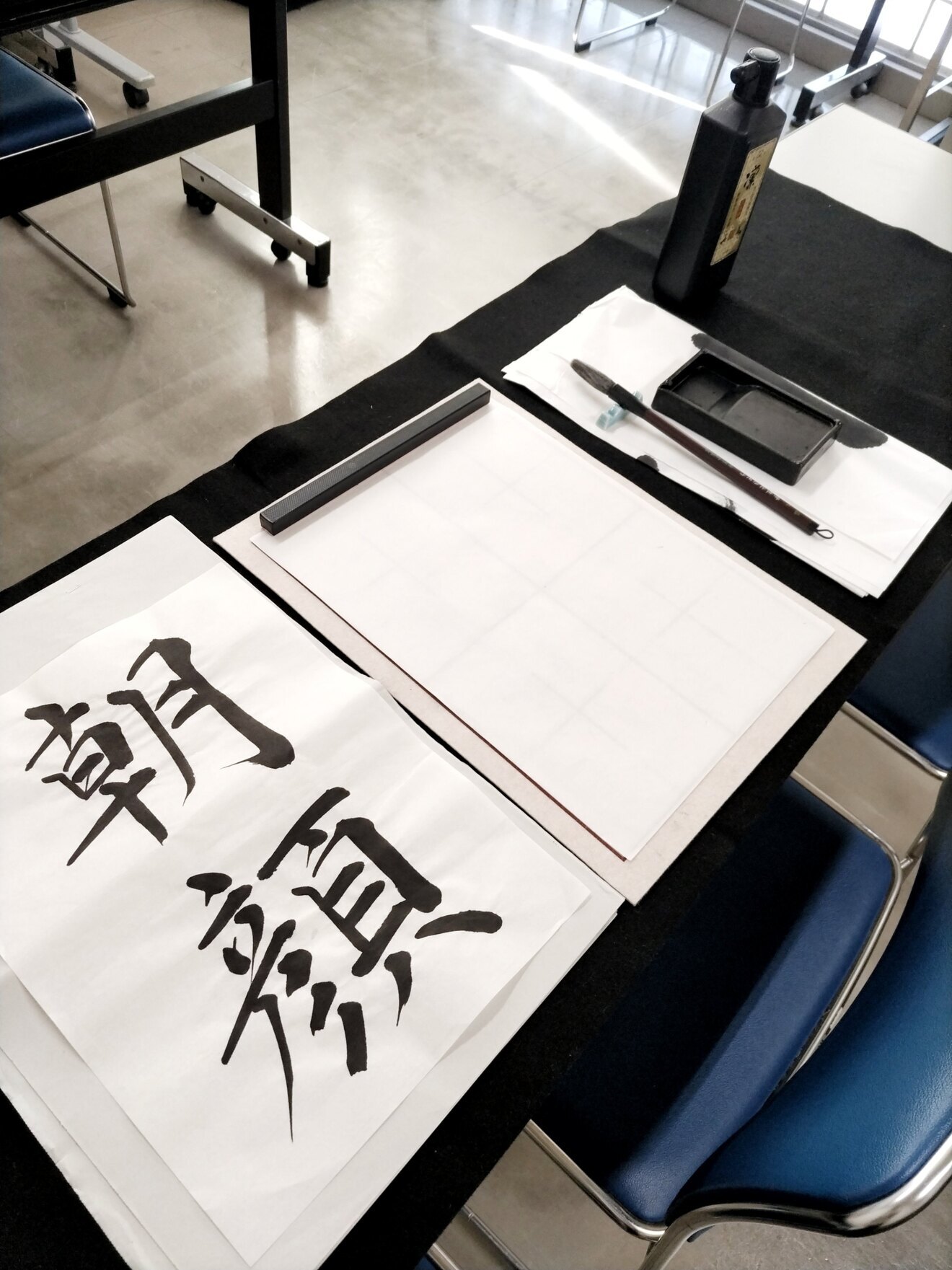 「月いち書道教室」（宝塚駅前）