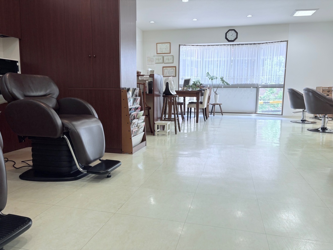 髪と頭皮にやさしいサロン　Lavita