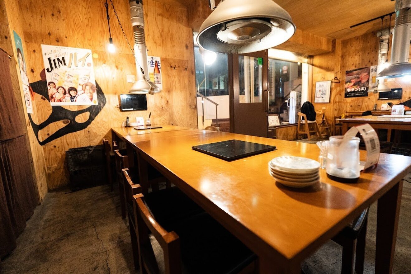 京もつ鍋ホルモン朱々　東三国店