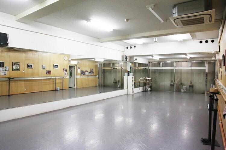 フラダンス　アカハイフラスタジオ　鷺沼