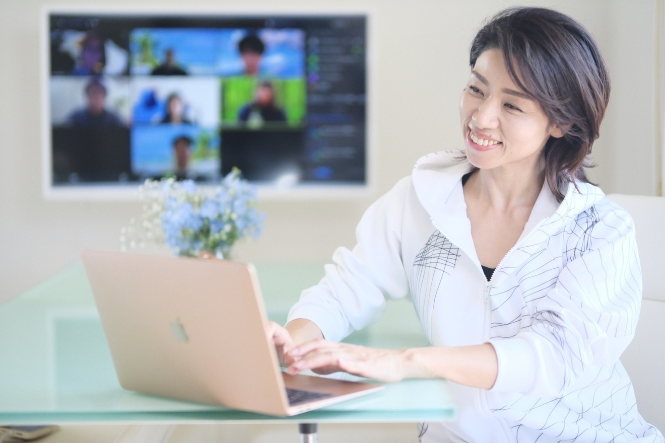 ピラティススタジオREBORN 