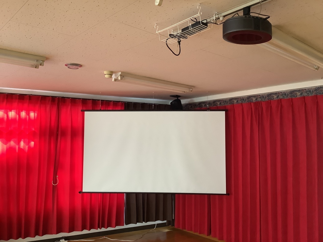 モノ　ダンススタジオ　八王子北野駅すぐ