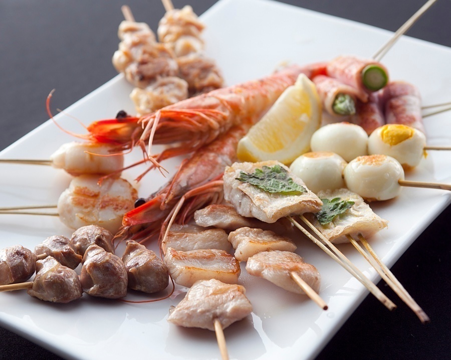 【梅田】ブランド豚と創作串焼きBuild