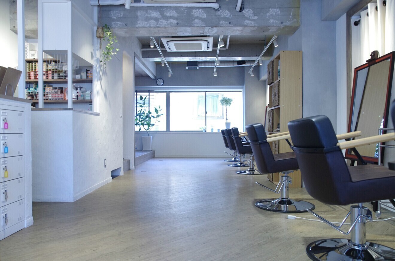 FIKA 【カエルの美容室】千葉　津田沼