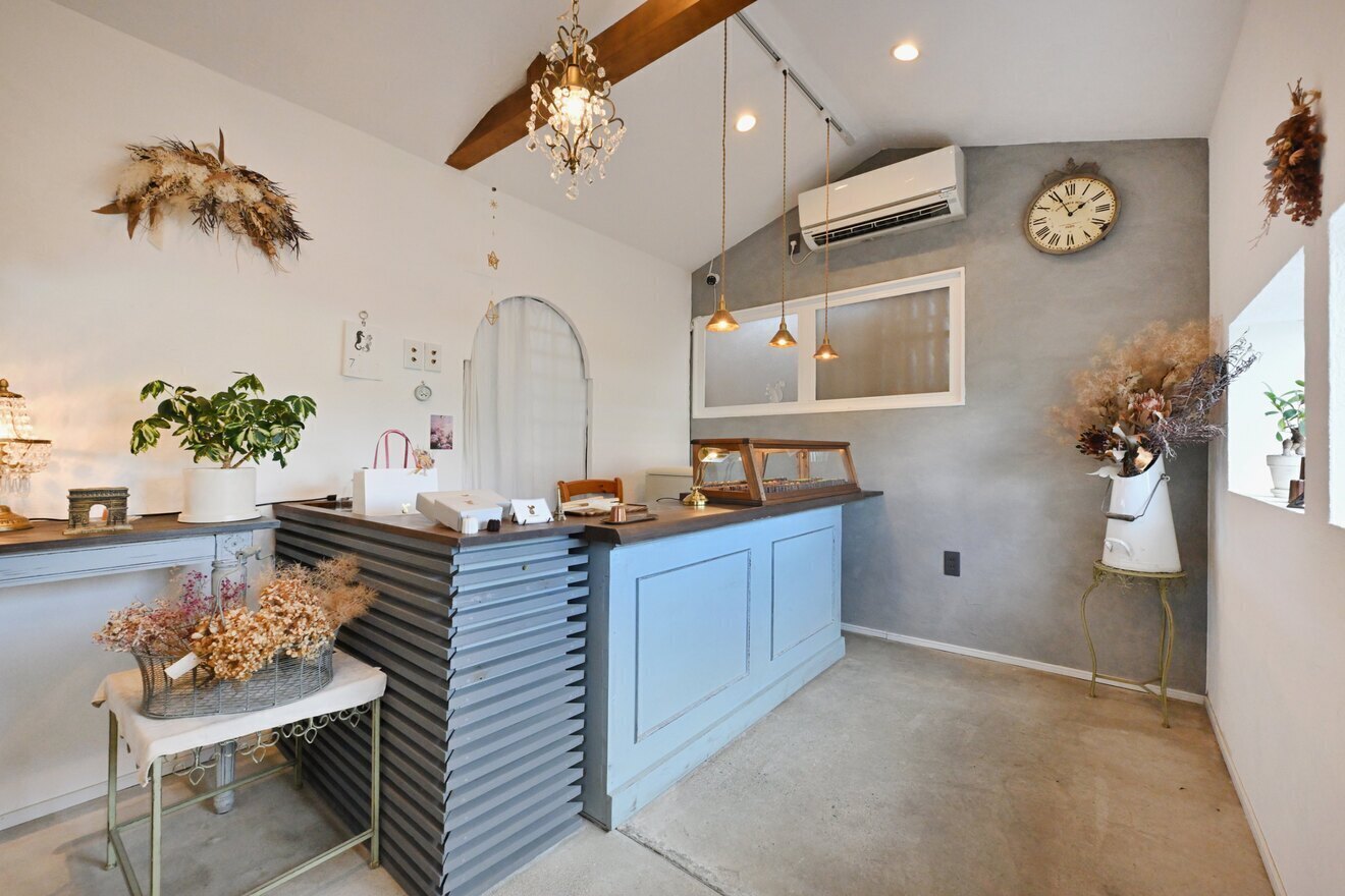 カヌレ専門店 cocolate