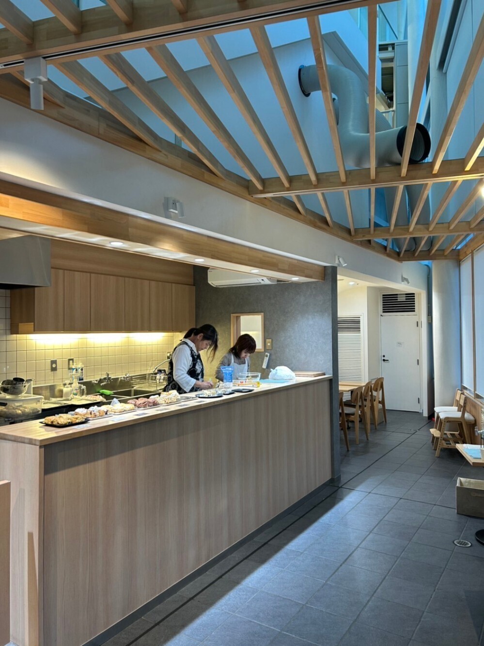 Queen's Table（カフェ）