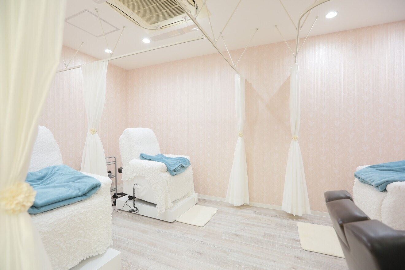 アイラッシュサロン ラブニールハトル