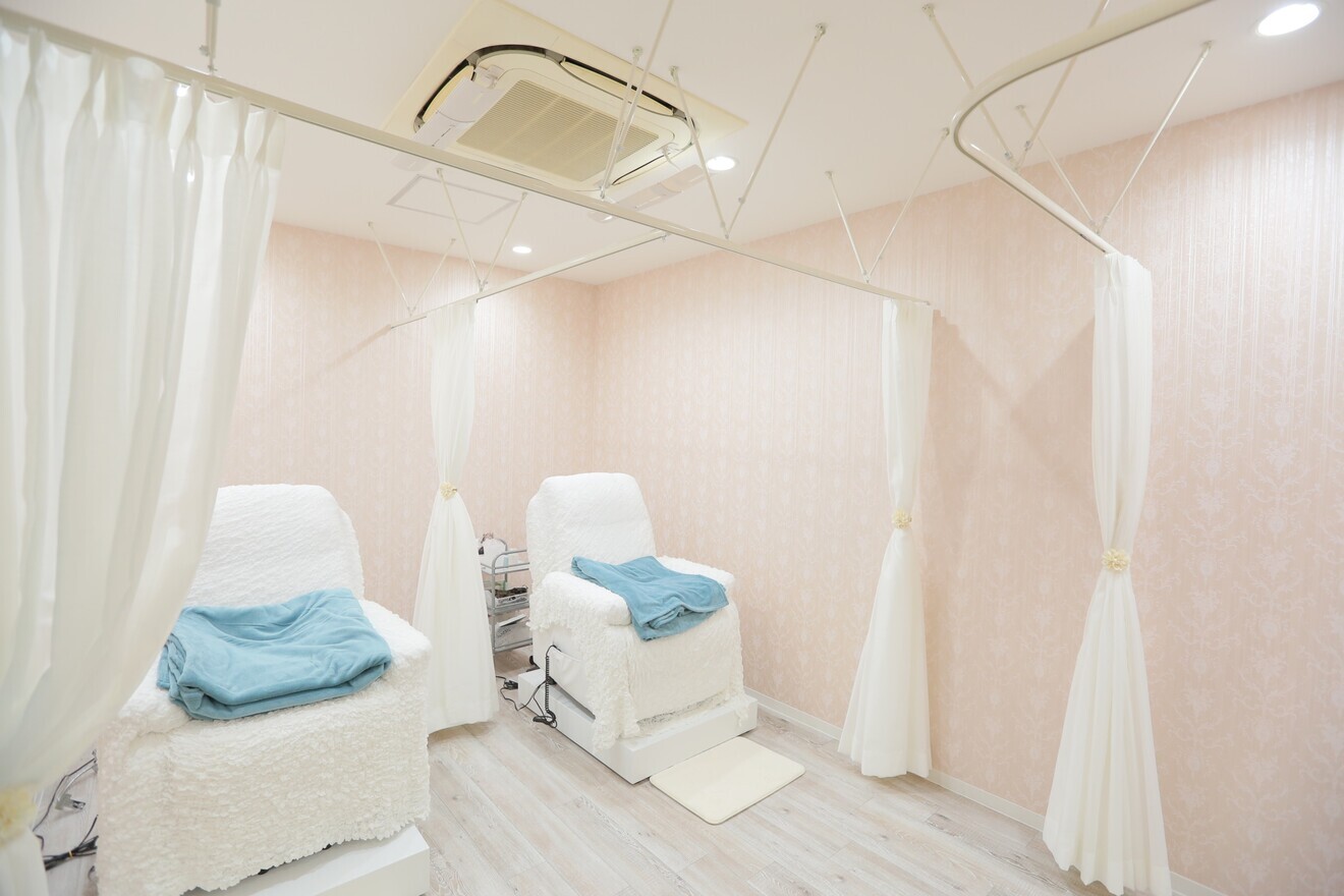 アイラッシュサロン ラブニールハトル