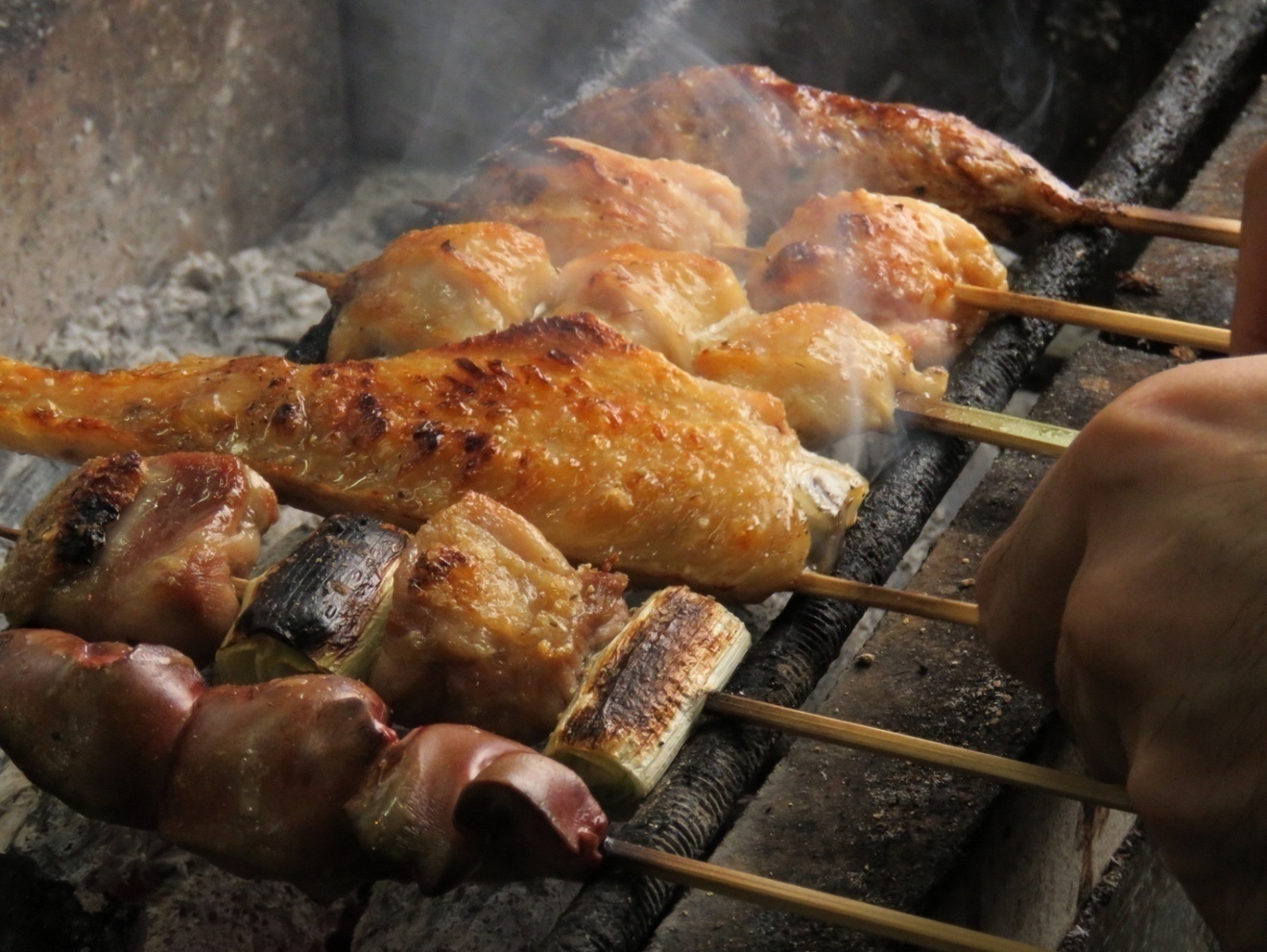 旬菜炭火焼　燎　かがりび