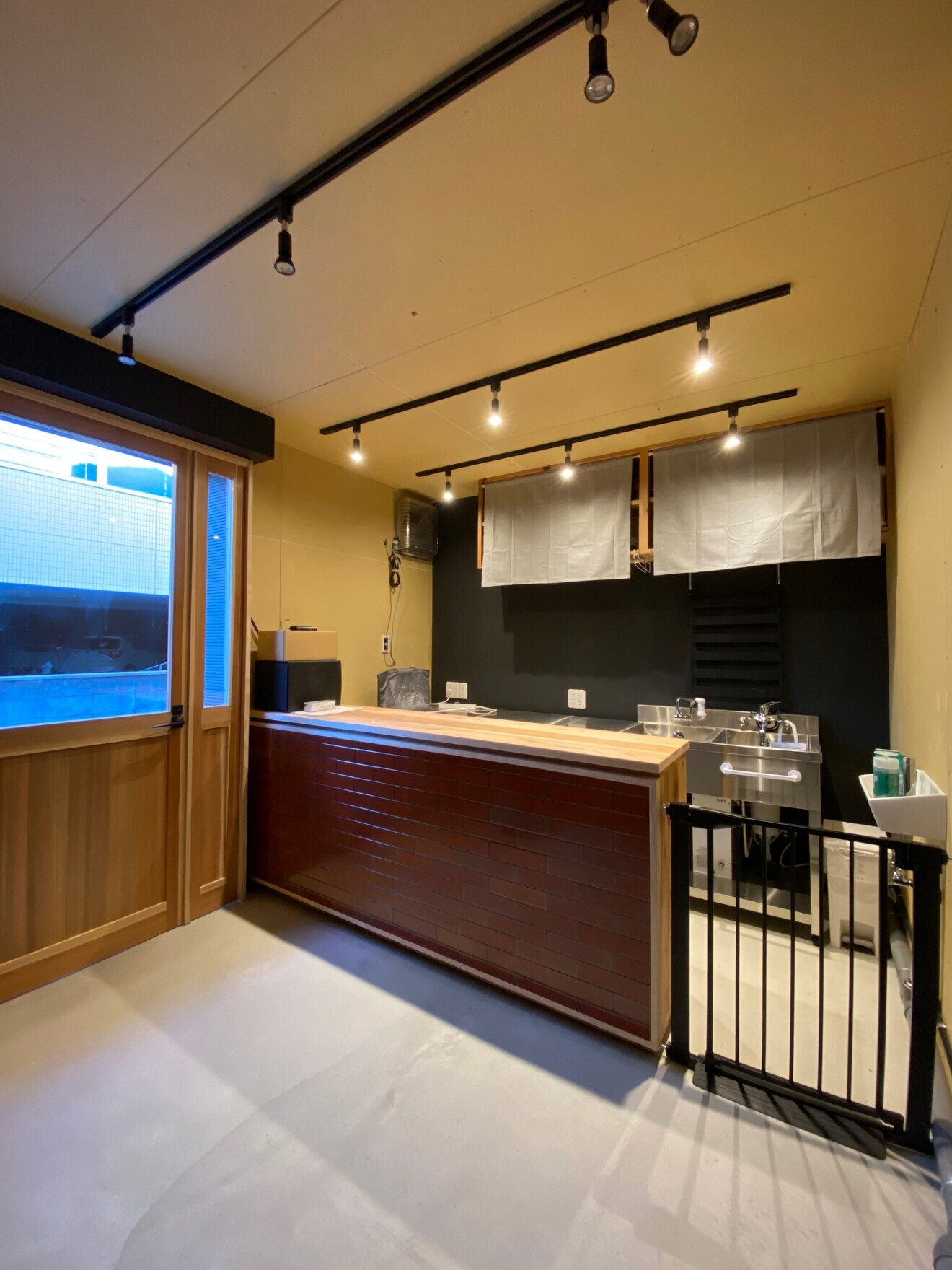 ロイヤルミルクティーラボ