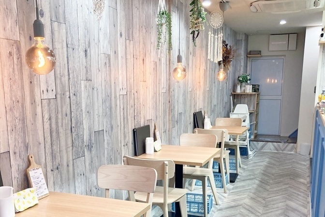 cafe ちいさなせかい