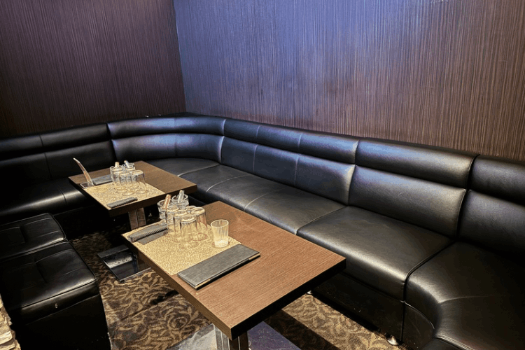 ラウンジ リバティ 山口県宇部新川