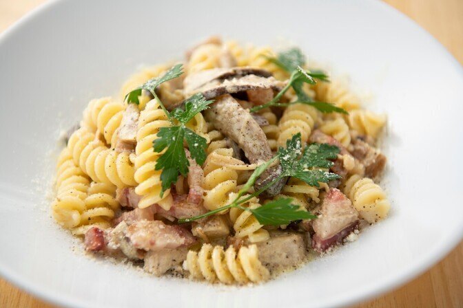 揚げピザマルチャーナ