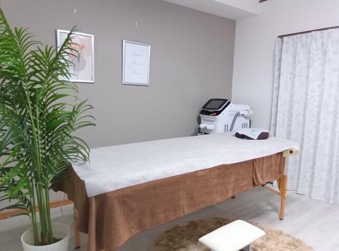 【美浜町】脱毛＆眉毛サロンPICK me