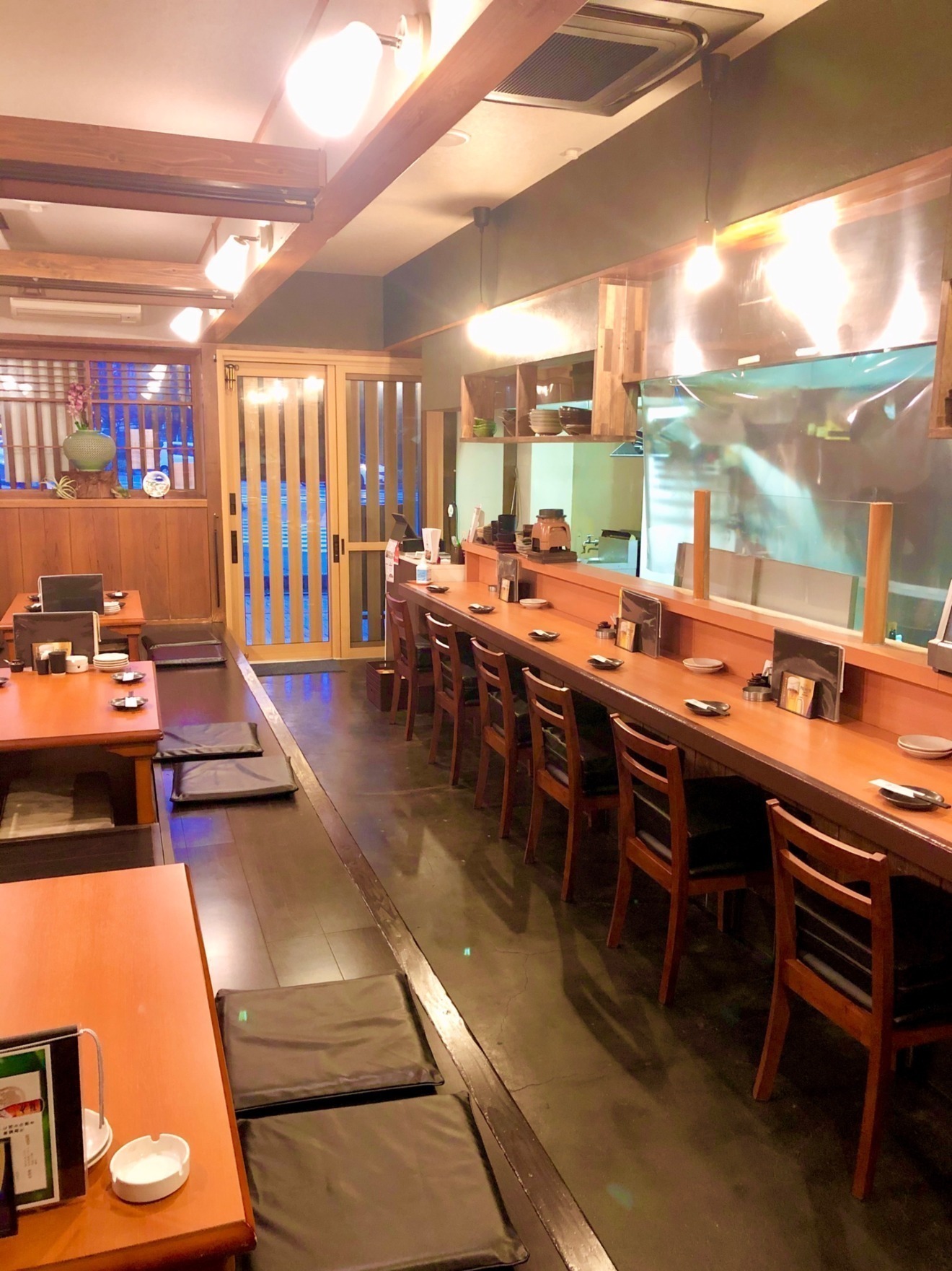 旬菜炭火焼　燎　かがりび