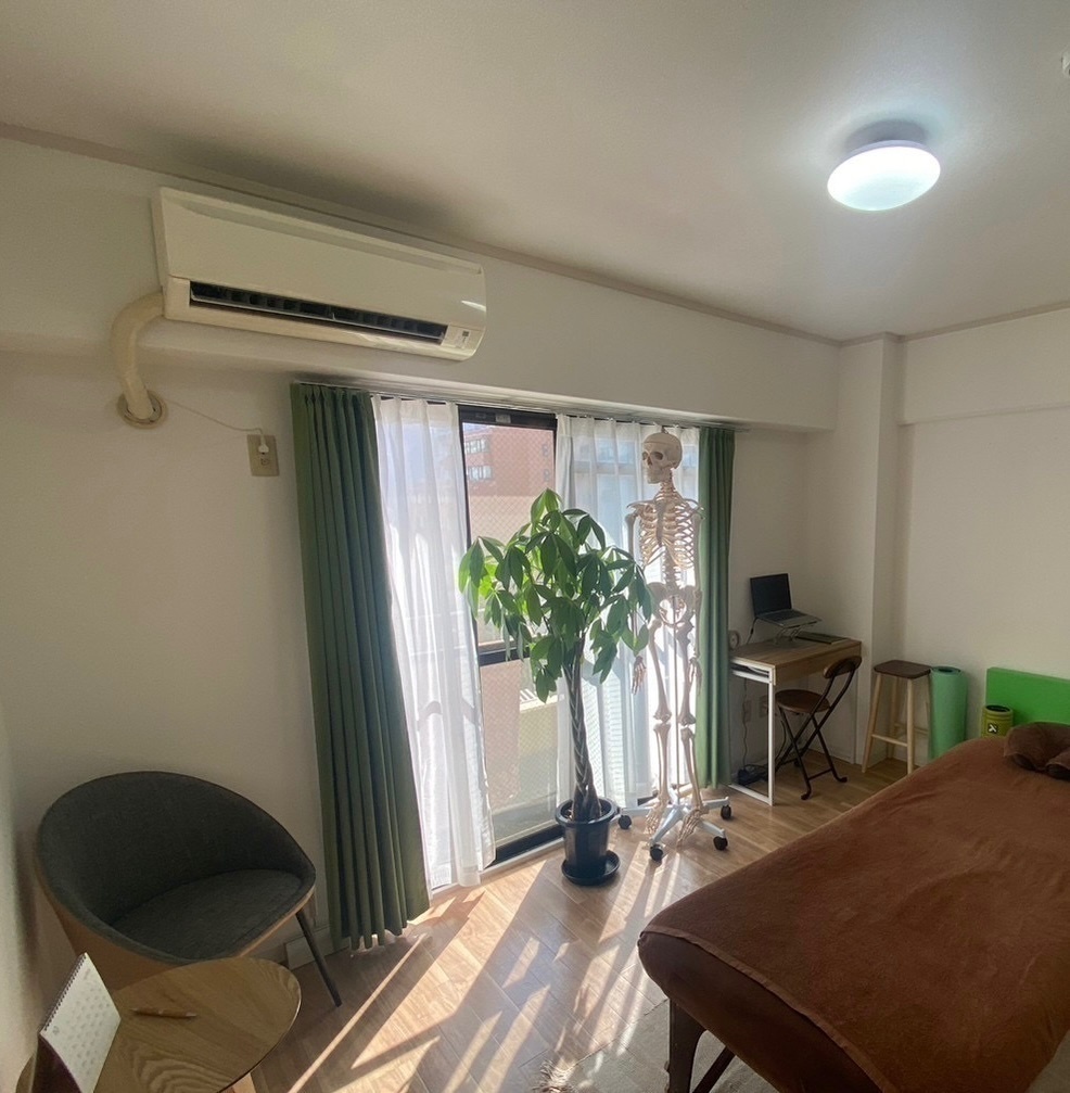 吹田市 　整体院 凛-Rin- 江坂院