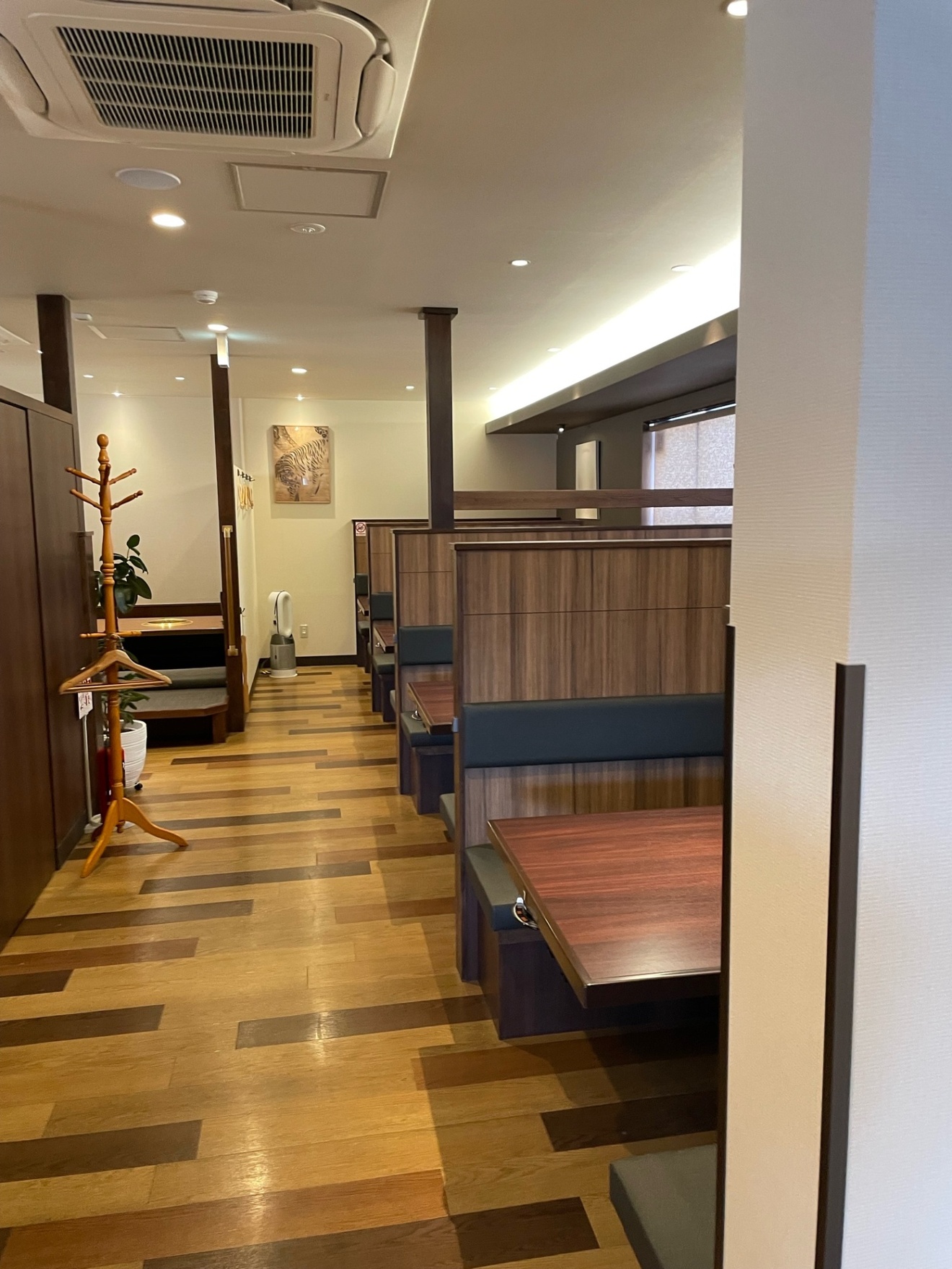 焼肉れすとらん平和亭