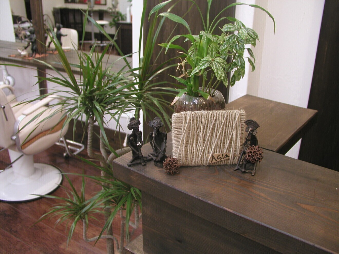 ヘアリゾートアジア　南浦和店