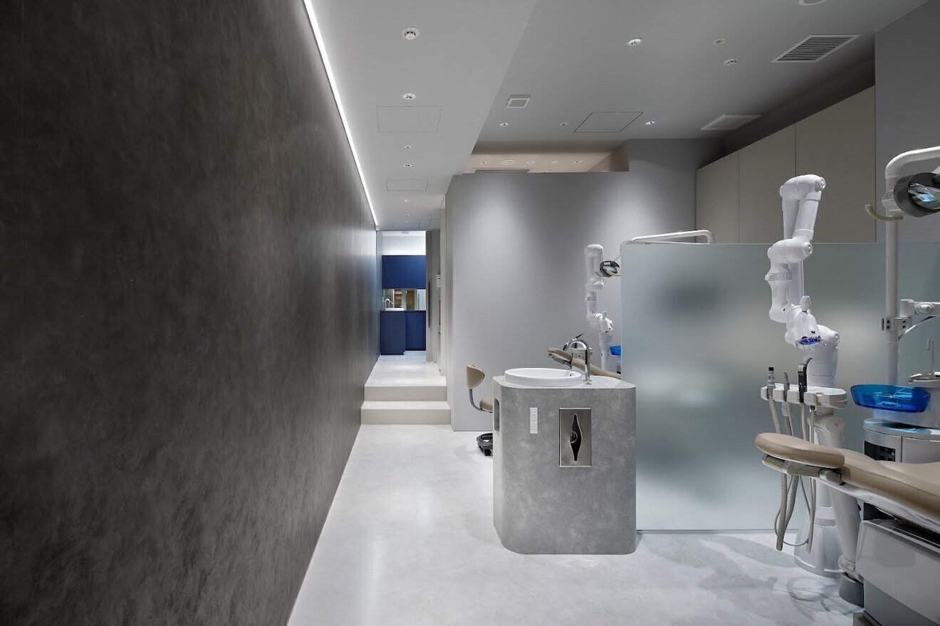 栗林歯科医院　丸の内