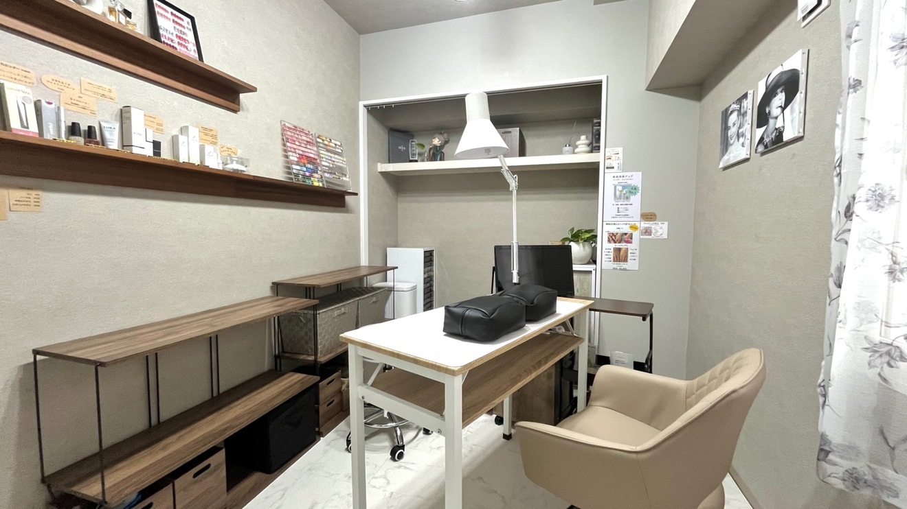 深爪矯正・自爪育成ネイルサロンIzm