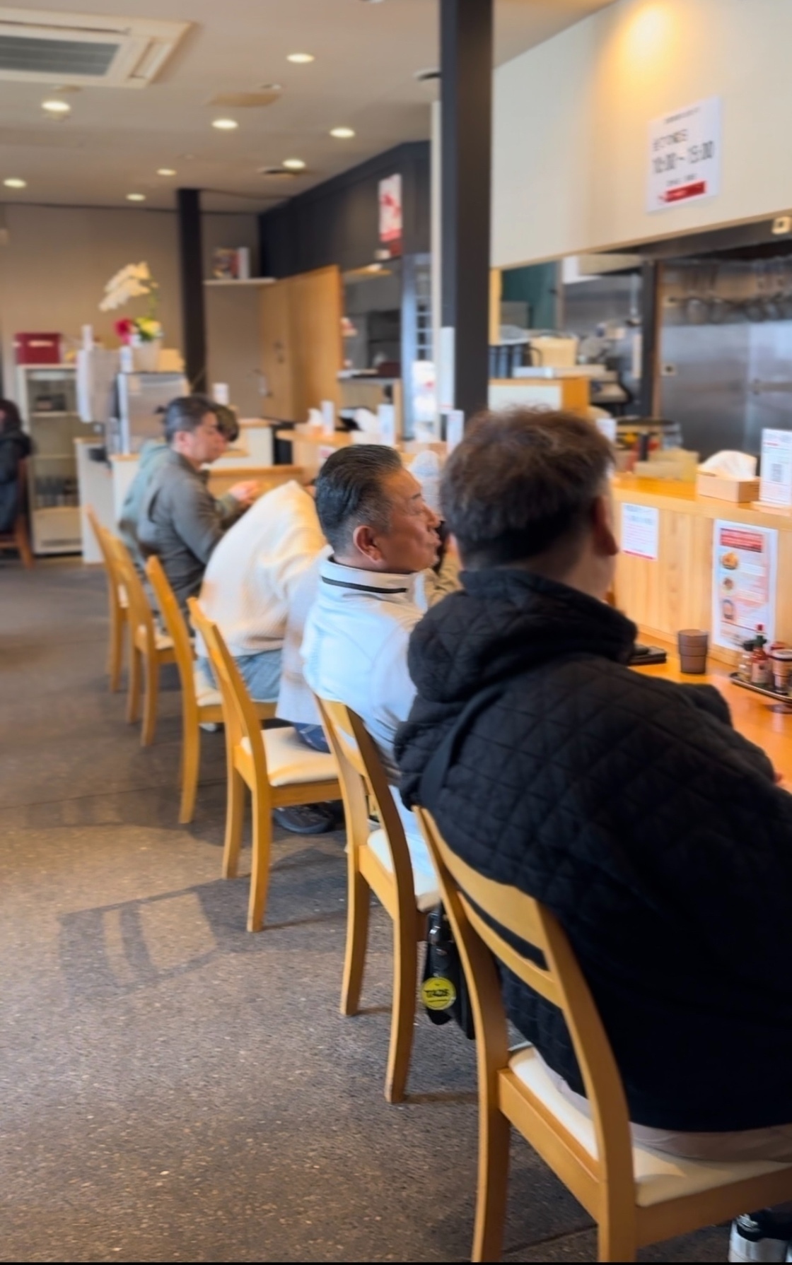 海老麺舎　金沢銭五店