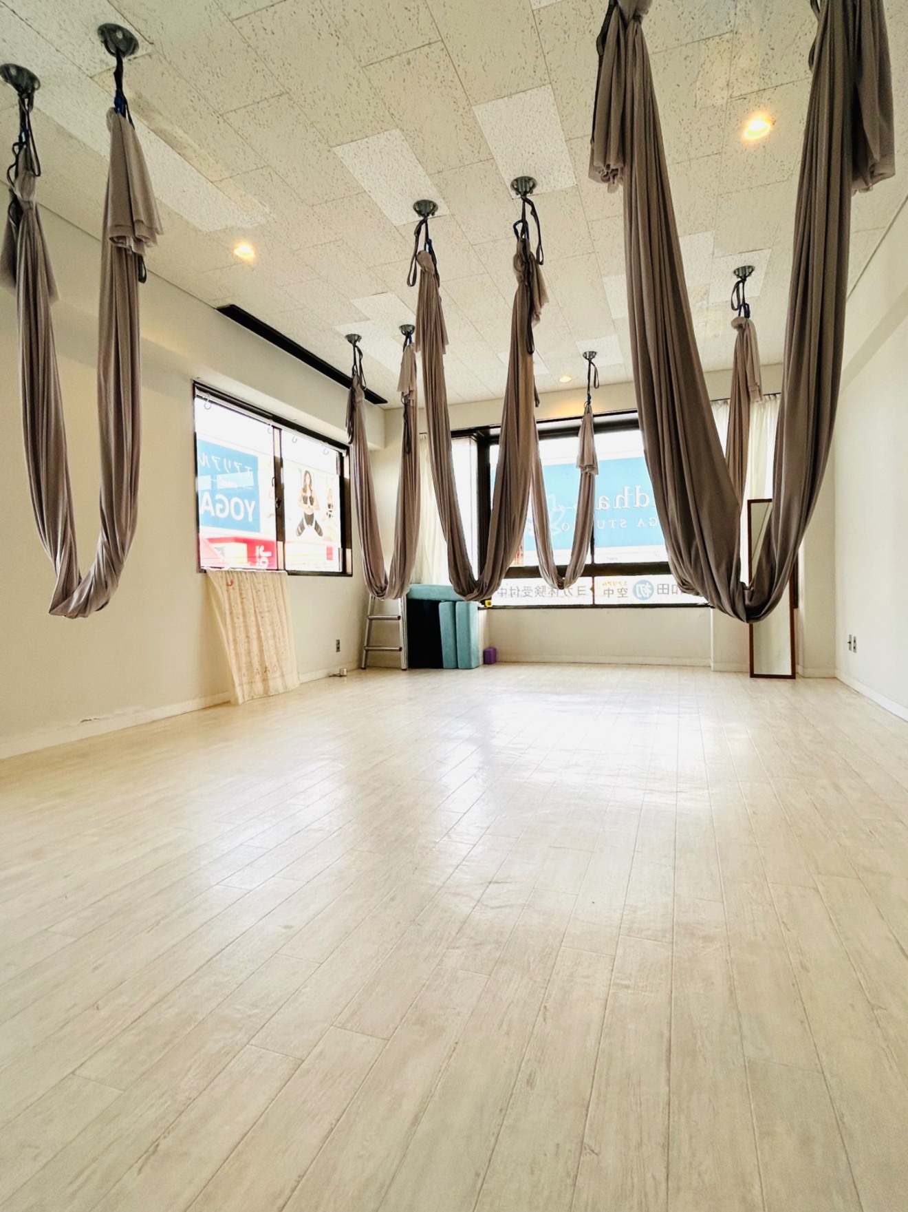 岸和田｜ラーダヨガスタジオ