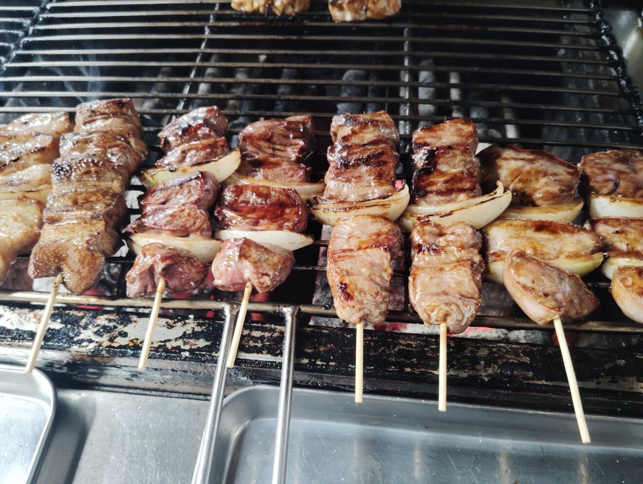 炭火やきとん一豚