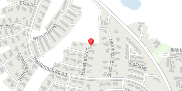 Trafikstøjkort på Harebakken 10, 8382 Hinnerup