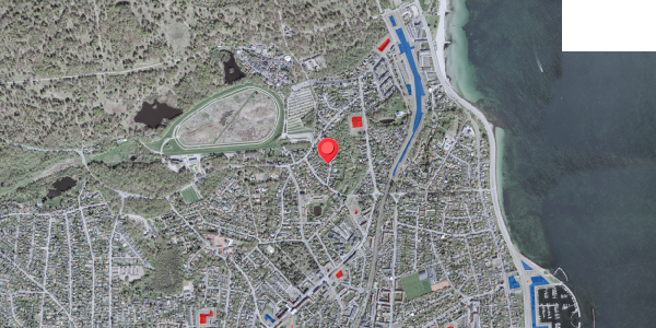 Jordforureningskort på Bloksbjerget 9, 2930 Klampenborg