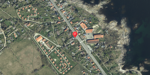Oversvømmelsesrisiko fra vandløb på Strandvejen 45, st. e, 3770 Allinge