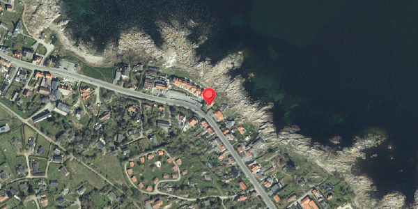 Oversvømmelsesrisiko fra vandløb på Strandvejen 64, 3770 Allinge