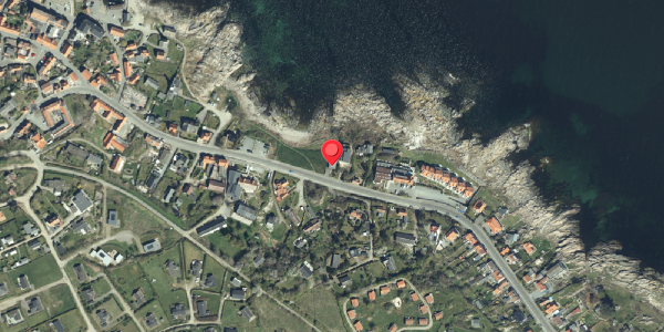 Oversvømmelsesrisiko fra vandløb på Strandvejen 76, 3770 Allinge