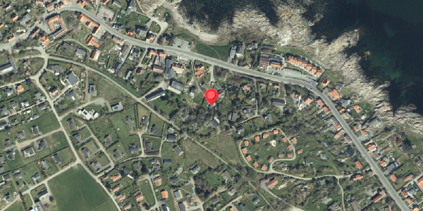 Oversvømmelsesrisiko fra vandløb på Strandvejen 95, 3770 Allinge