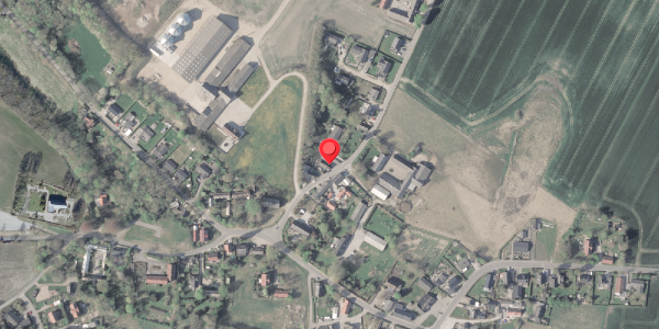 Oversvømmelsesrisiko fra vandløb på Hoelvej 5, 8370 Hadsten