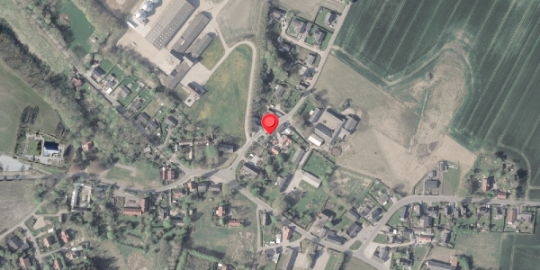 Oversvømmelsesrisiko fra vandløb på Hoelvej 8, 8370 Hadsten