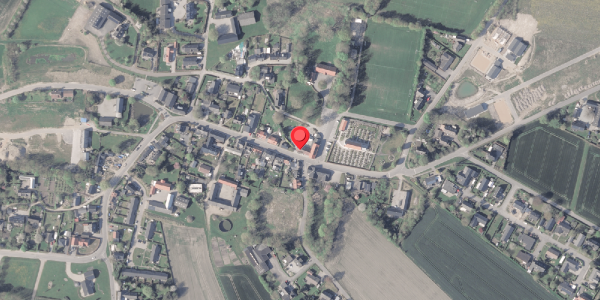 Oversvømmelsesrisiko fra vandløb på Algade 8, 8382 Hinnerup